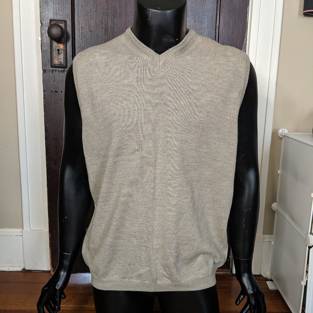 Toscano tan sweater vest Italian wool
